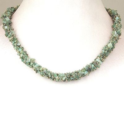 Smaragder brasilianska 266 carat smycke halsband 42,5cm