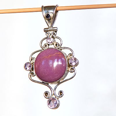 Sugulit med ametist smycke med kristaller hänge i .925 Sterling silver 7,2 cm
